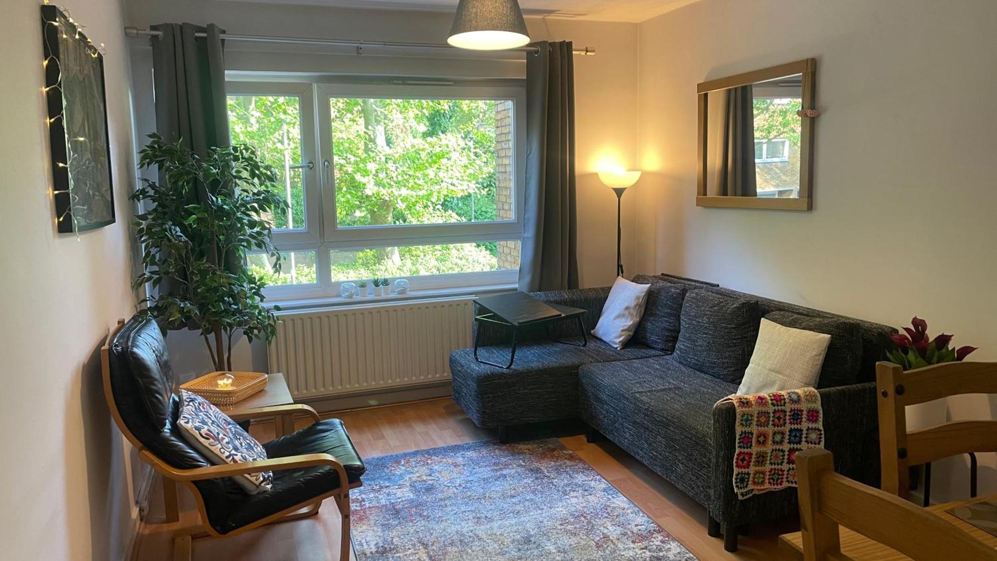 Cosy Flat For 4, Family Friendly, Private Parking, Close To Central London Exteriör bild
