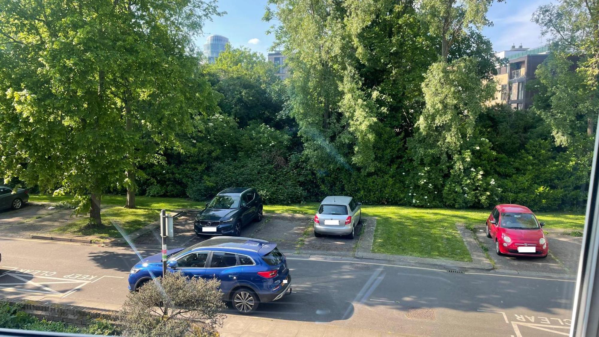 Cosy Flat For 4, Family Friendly, Private Parking, Close To Central London Exteriör bild